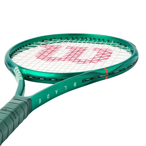 Raquette Tennis Wilson Blade 100UL V10