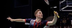 Badminton
