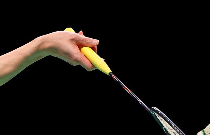 Comment choisir son grip de badminton