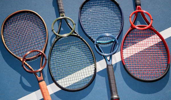 Choisir le cordage de tennis adapté - Sports Raquettes